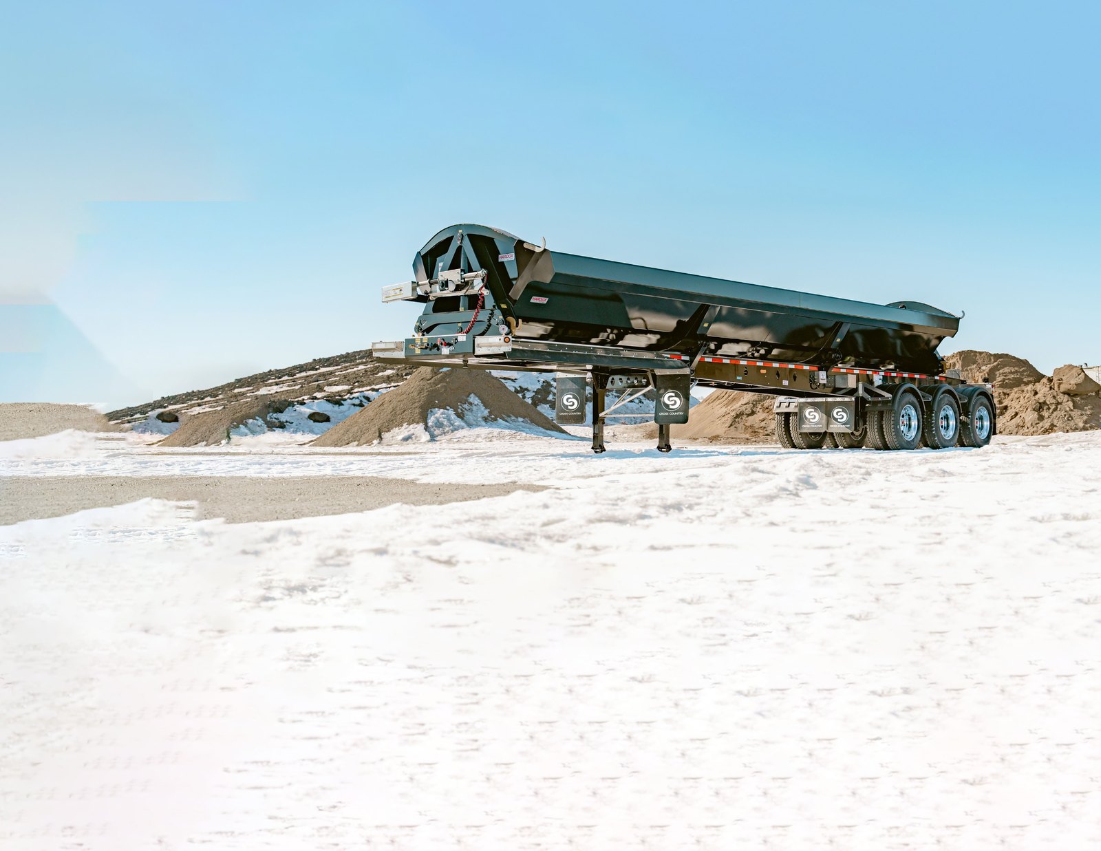 Cross Country side dump 3-axle 45' new for sale in Laval