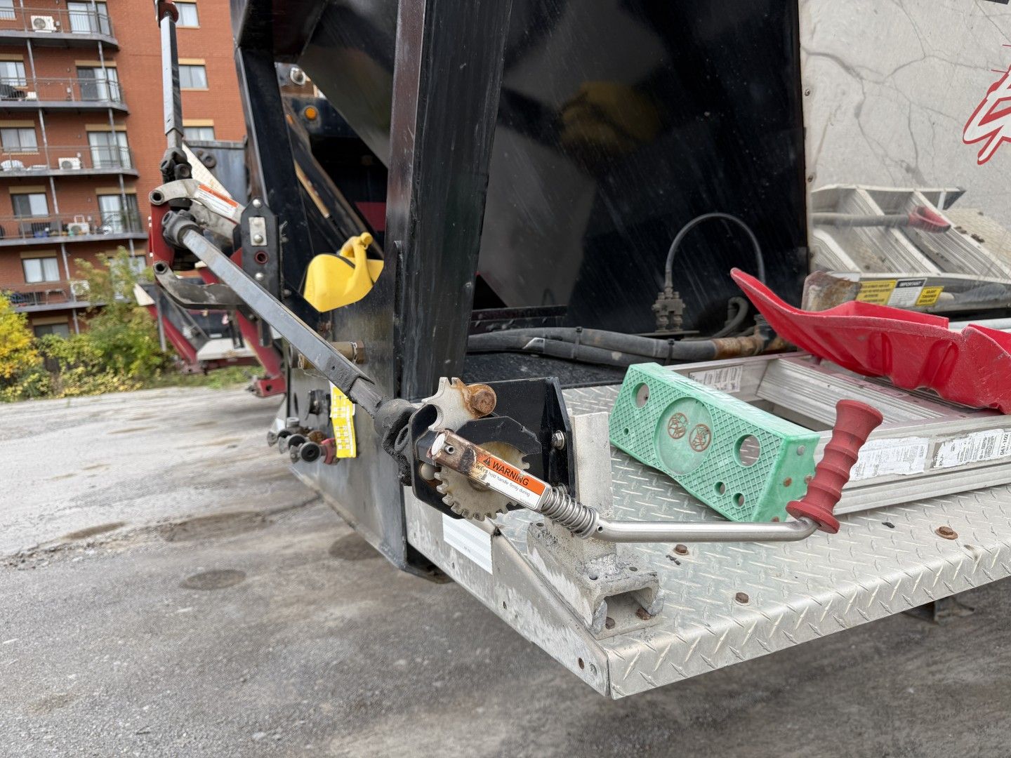 À courroie 3 essieux Gincor pit boss mur 57" usagé 2019 – Photo 14
