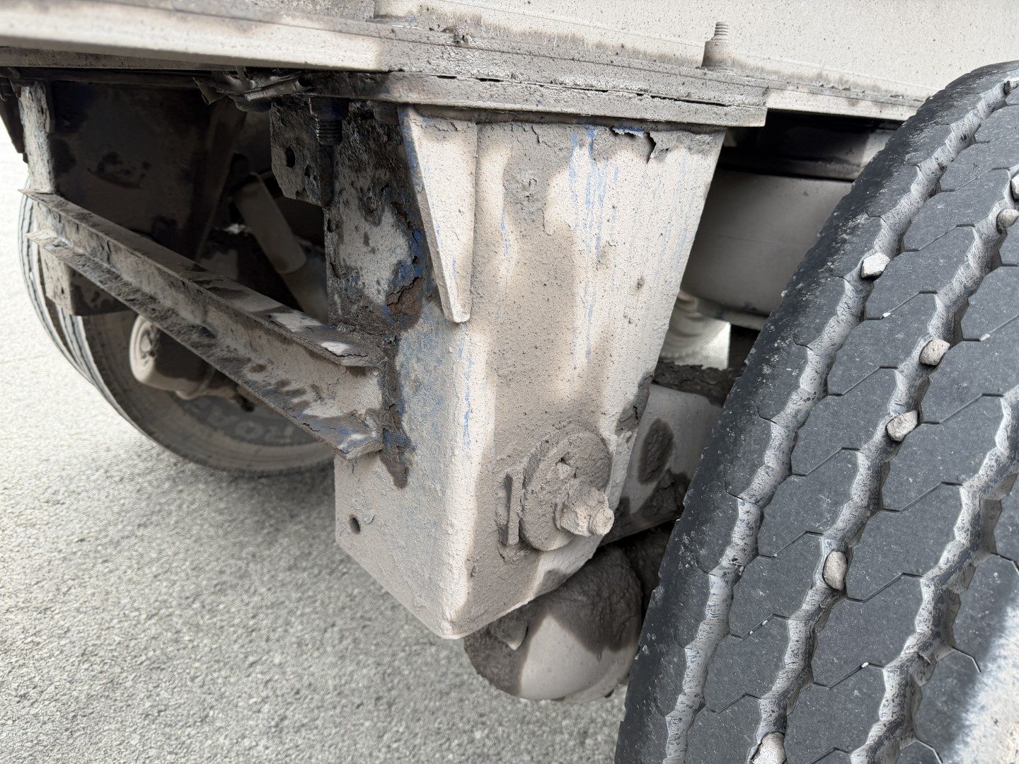 Stargate dump trailer 3-axle 68" wall used 2013 – Photo 13