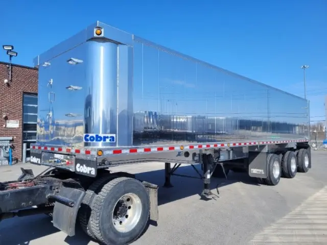 Cobra dump trailer 3-axle 37' new model for sale in Laval