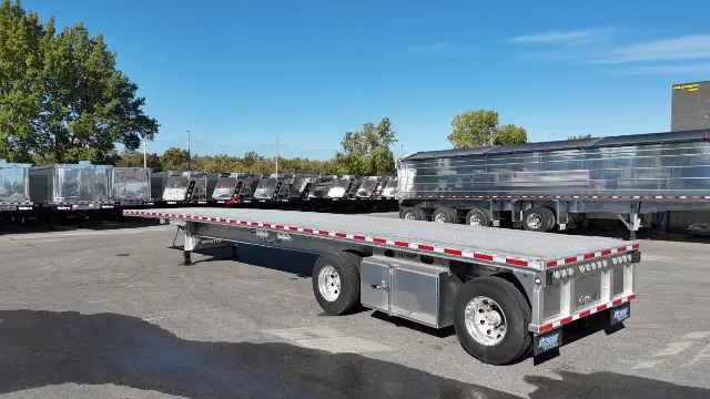 Flatbed 2 essieux Extreme 48' nouveau modèle