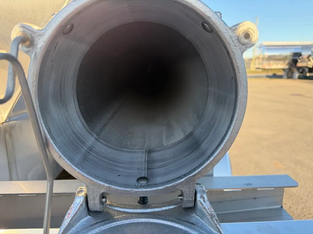Citerne à chimique 4 essieux Tremcar 48' nouveau modèle – Photo 14