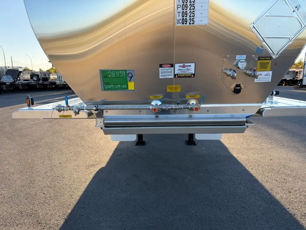 Citerne à chimique 4 essieux Tremcar 48' nouveau modèle – Photo 20