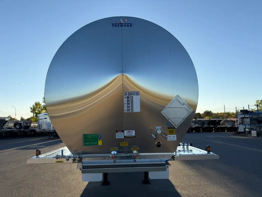 Citerne à chimique 4 essieux Tremcar 48' nouveau modèle – Photo 7