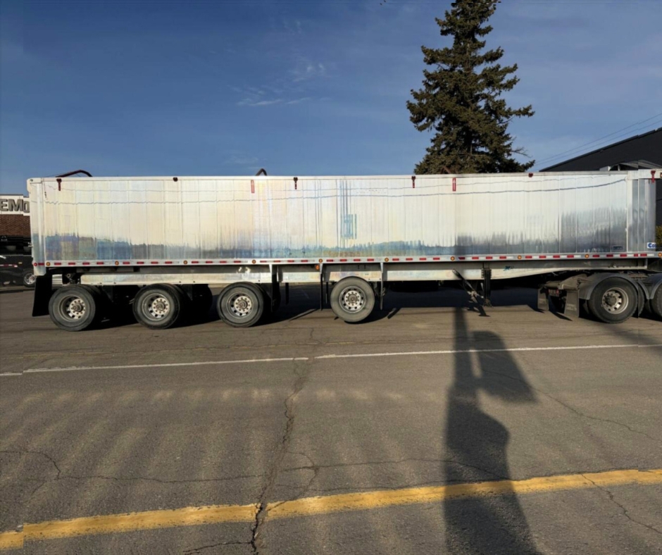 cobra dompeur usagé 4 essieux