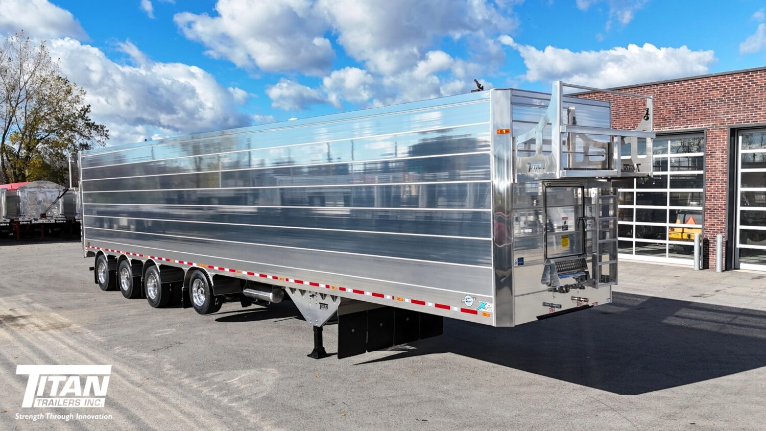 🚛 Titan Trailers : tout savoir sur le leader des remorques en aluminium pour le transport lourd