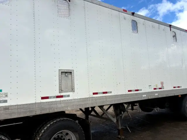 Manac walking floor 4-axle 53' used for sale in Laval – Photo 4
