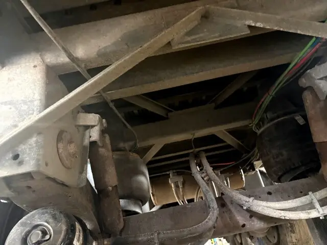 Manac walking floor 4-axle 53' used for sale in Laval – Photo 35