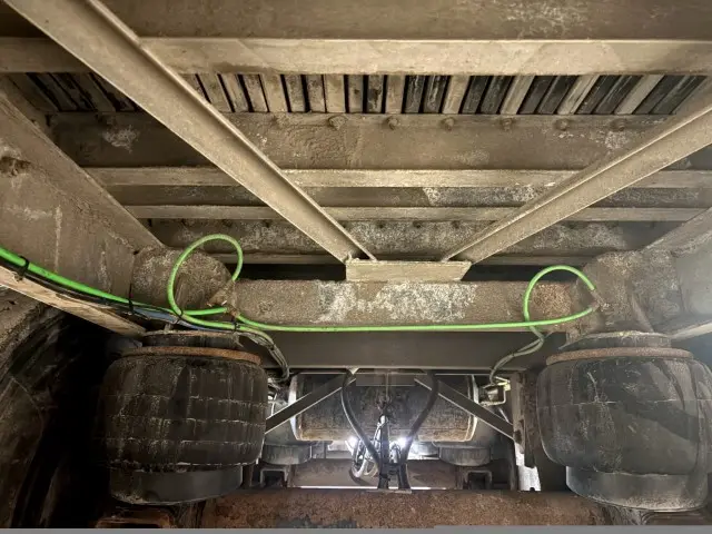 Manac walking floor 4-axle 53' used for sale in Laval – Photo 25
