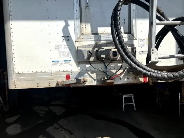 Manac walking floor 4-axle 53' used for sale in Laval – Photo 33