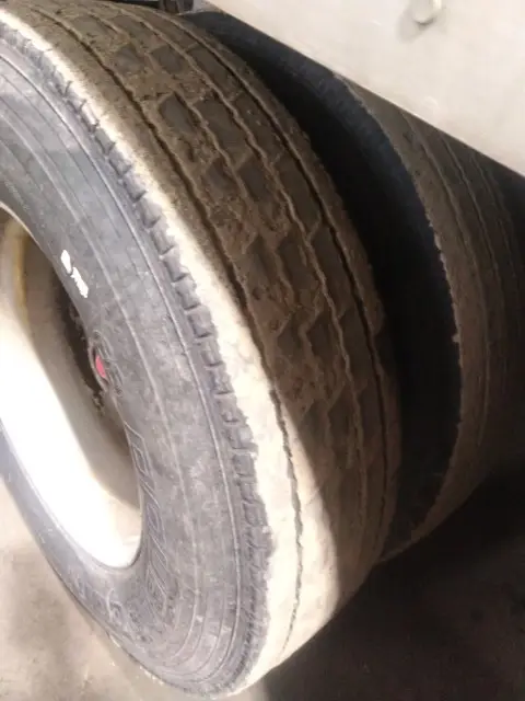 Manac walking floor 4-axle 53' used for sale in Laval – Photo 32
