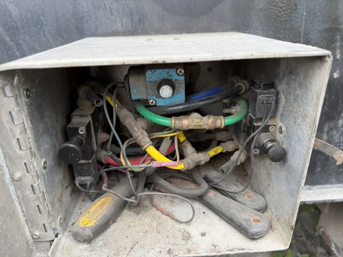 À courroie 3 essieux Gincor pit boss mur 57" usagé 2019 – Photo 16